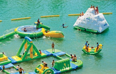 Надувной морской парк появится в Испании